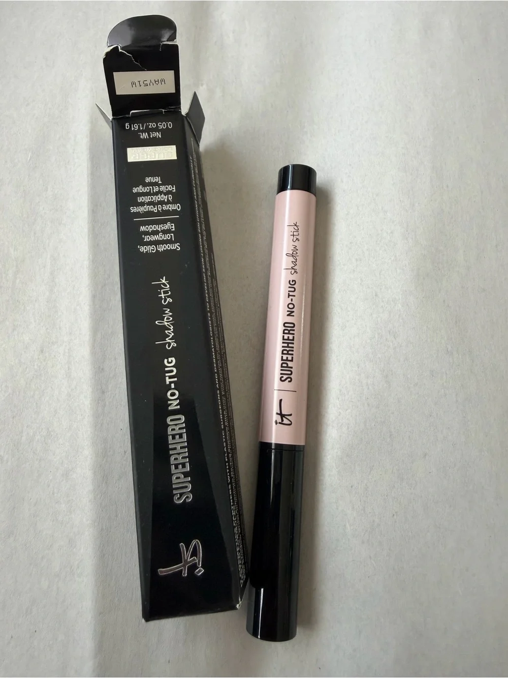 it cosmetics Superhero No-Tug Shadow Stick - Passionate Pearl Cream